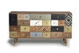 GINER Y COLOMER Aparador de madera de mango con detalles multicolor